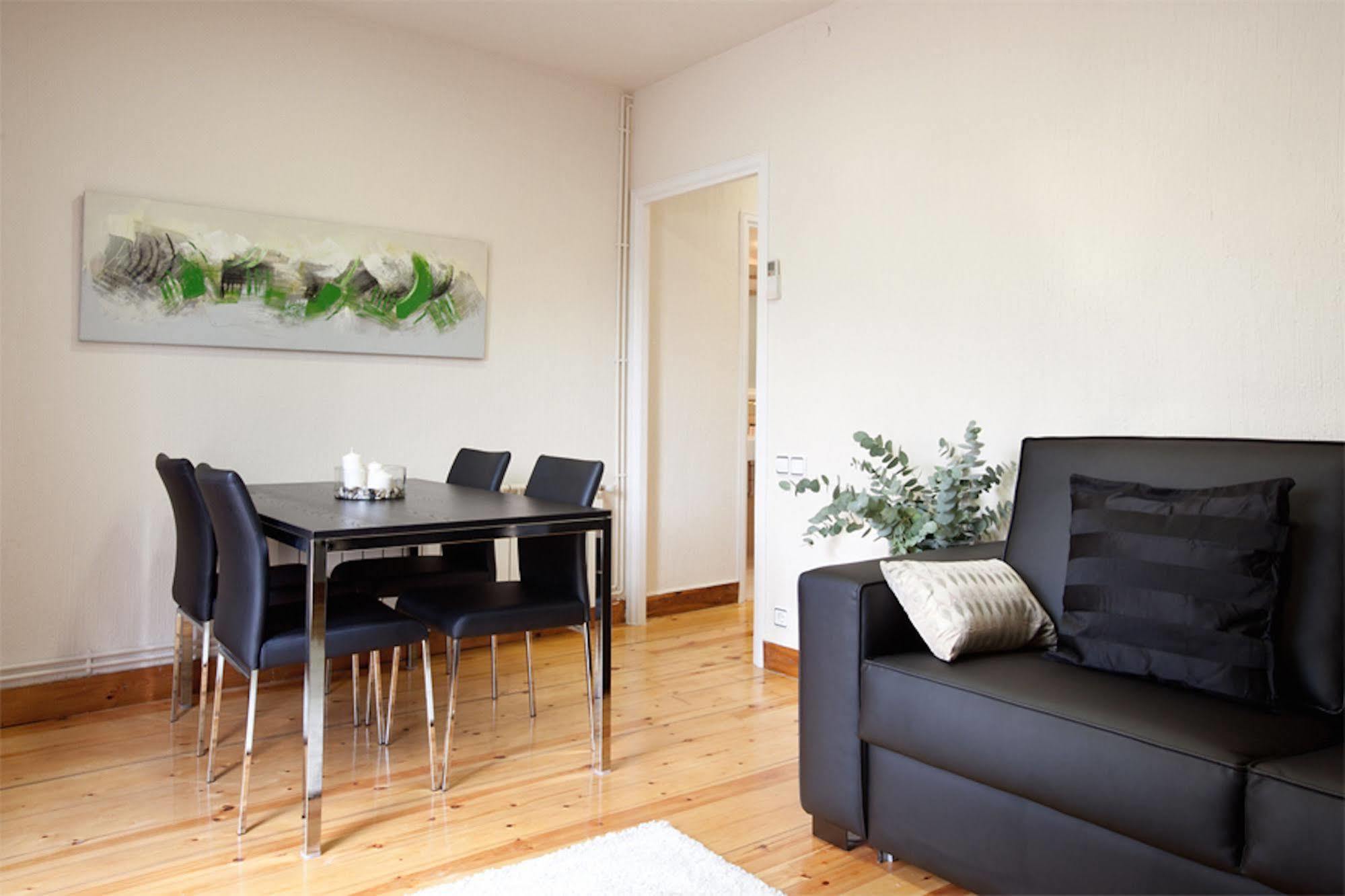 Alcam Laforja Apartment Barcelona Ngoại thất bức ảnh